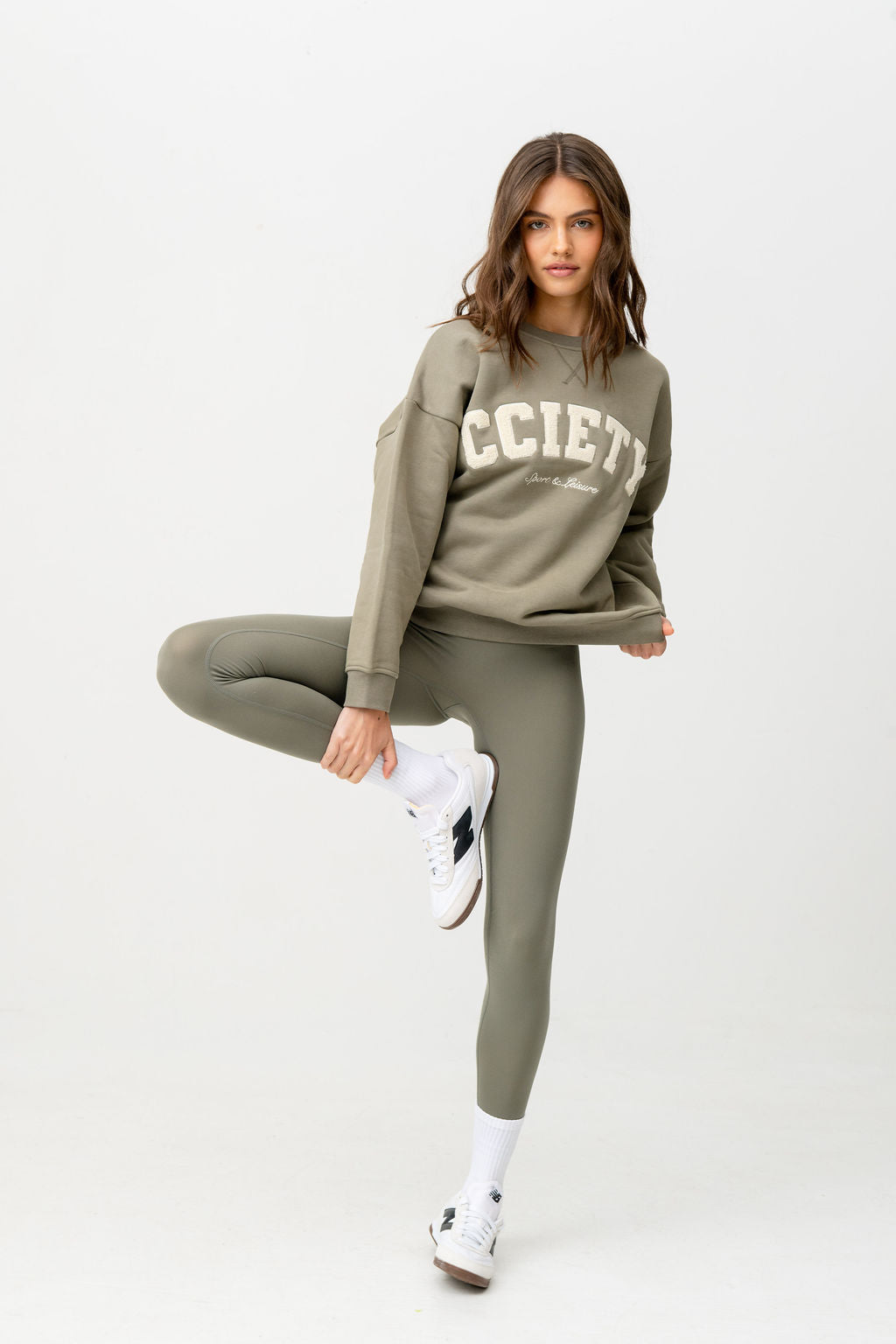 The Essential Legging - CCIETY